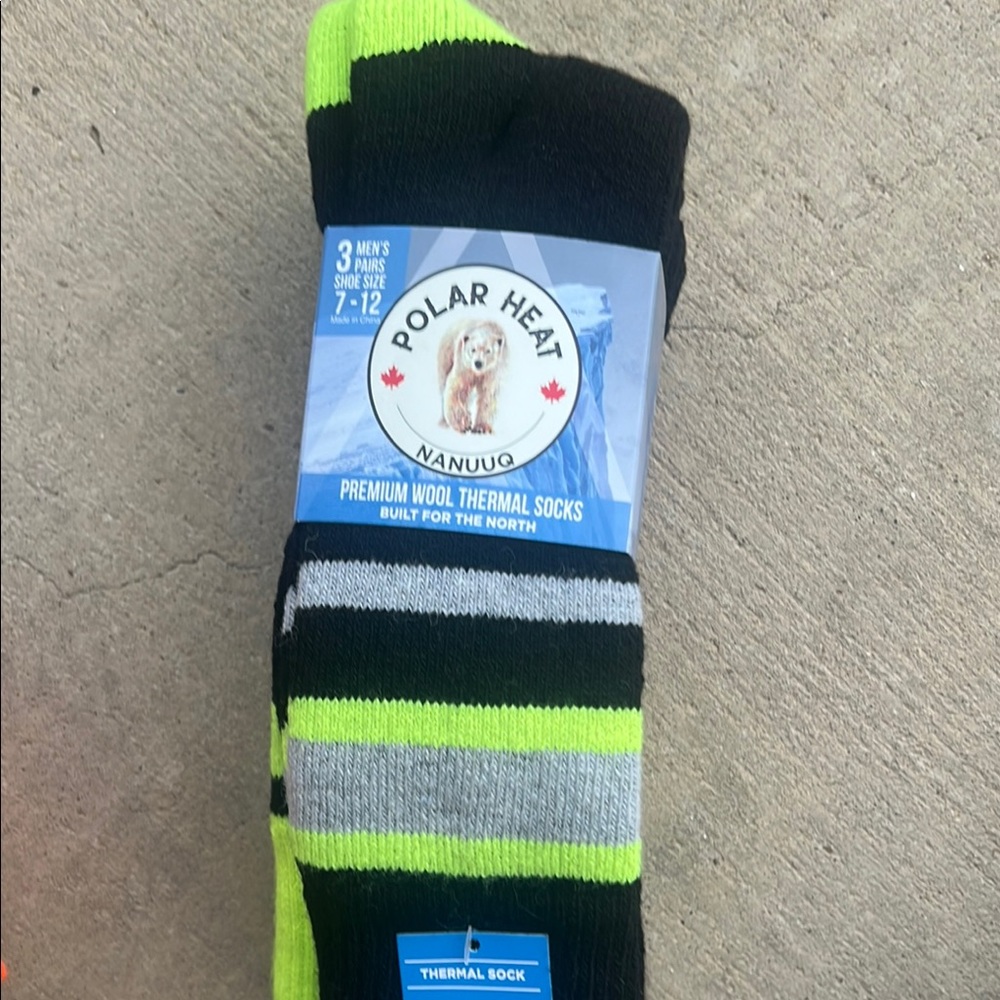 Polar Heat Men's Thermal Socks - Black and Green